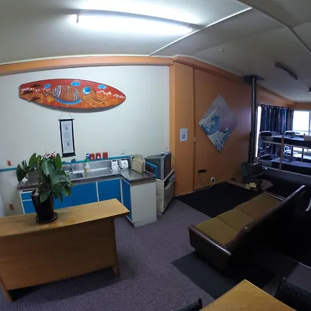 Bazils Hostel & Surf School-2